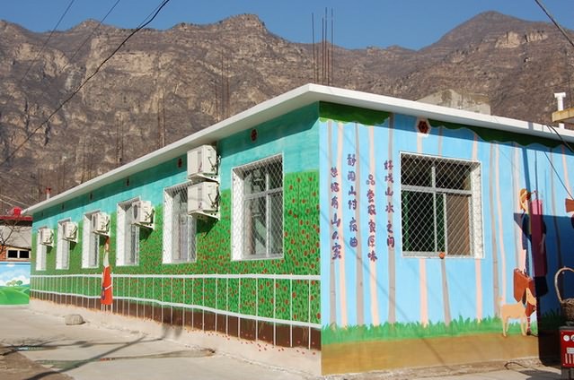 墻紙和其他裝飾畫(huà)跟墻繪的對(duì)比？